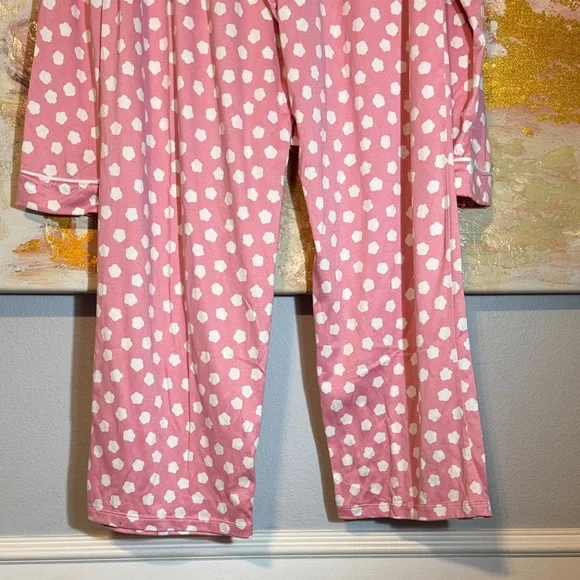 Kate Spade Pink and White Medium Pajama Set - Picture 5 of 6